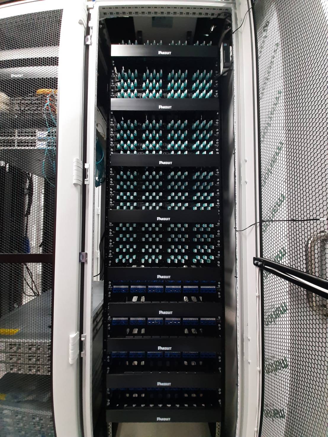 ตัวอย่างงานตู้ Rack